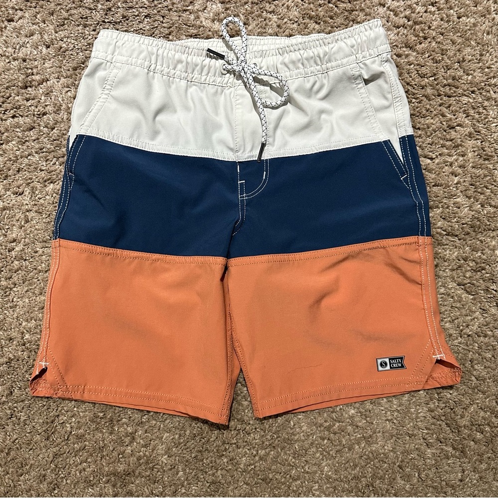 Salty crew boys medium board shorts